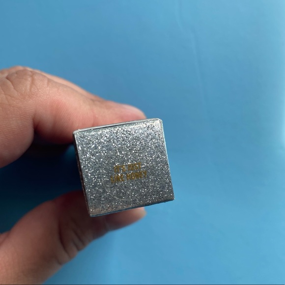 Mac X Mariah Carey It’s Just Like Honey Lip Gloss - Picture 6 of 10